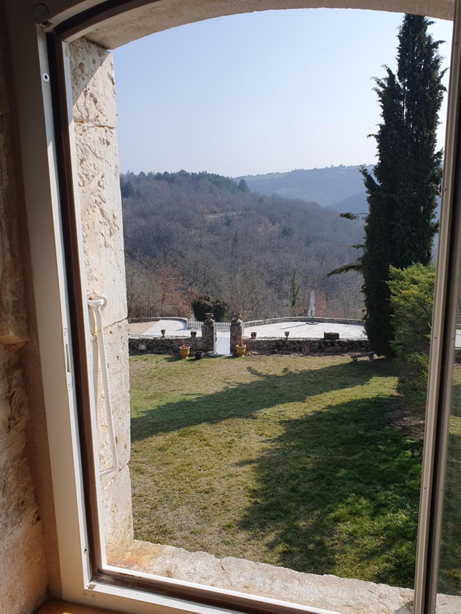 Les Pierres Lotoises - Chambre Dhotes Le Pigeonnier Reilhaguet Exteriér fotografie